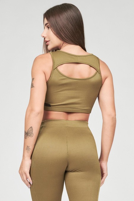 Top Lari Oliva