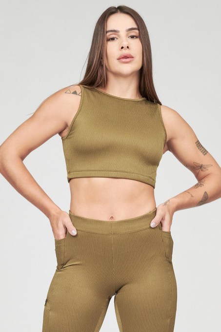 Top Lari Oliva