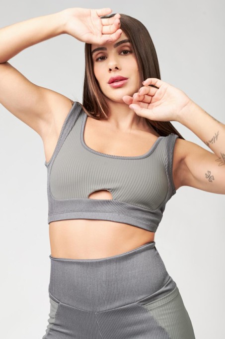 Top Kirsten Metal