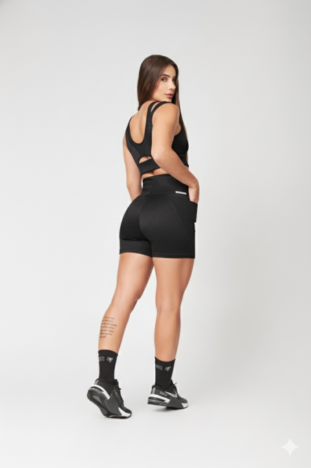 Top Kristi Preto