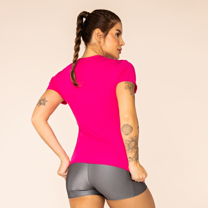 Camiseta Basic Chiclete