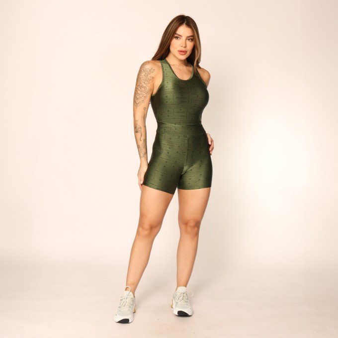 Macaquinho Comfort Logo Croco