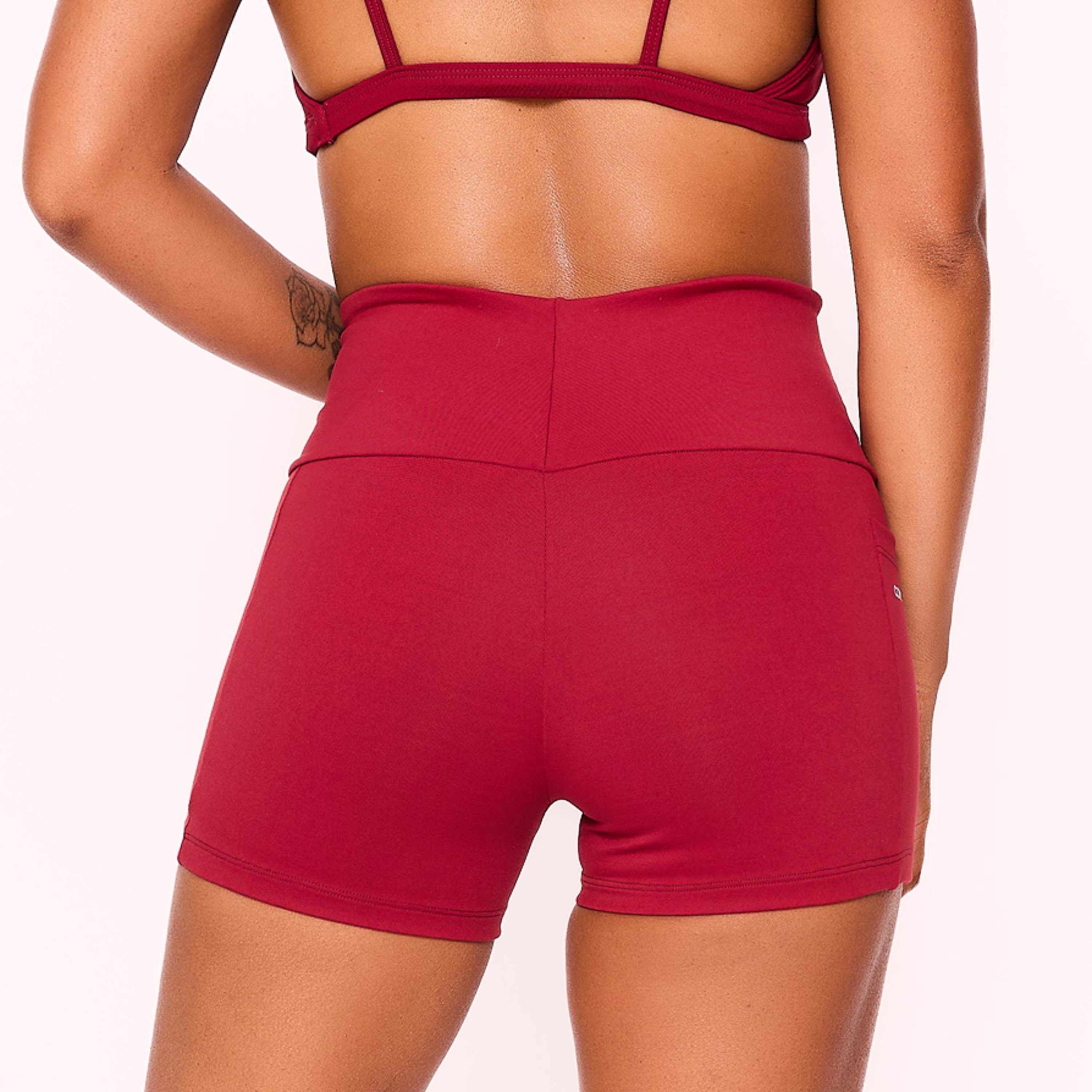 Short Fitness Compress Vinho